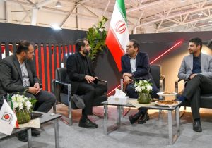 بازدید مدیرعامل شرکت آهن و فولاد ارفع از نمایشگاه متافو در روز پایانی و برگزاری نشست‌های تخصصی + گزارش تصویری