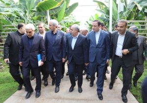 بازدید وزیر اقتصاد و دبیر شورای‌عالی مناطق آزاد از پروژه «گوزل طبیعت ارس»