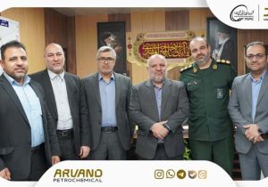 دیدار مدیرعامل و مدیران ارشد شرکت پتروشیمی اروند با فرمانده ناحیه مقاومت بسیج ماهشهر به مناسبت هفته بسیج