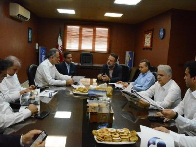 بازدید راهبردی مدیران ارشد بانک صنعت و معدن از سه واحد تولیدی تامین مالی شده این بانک در حاشیه نمایشگاه کیش اینوکس ۲۰۲۵