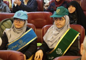 نخبگان علمی و فرهنگی محله سعادت آباد سفیر من شهردارم شدند/هم‌اندیشی نخبگان علمی و فرهنگی محله سعادت آباد در برج میلاد