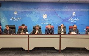 مدیرعامل شرکت مخابرات ایران در نشست آنلاین سهامداران: «مخابرات به‌دنبال انحصار نیست؛ توسعه فیبر نوری با مشارکت اپراتورها سرعت می‌گیرد»