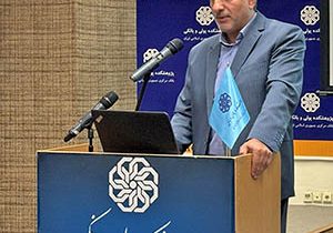 میان حقوق بانک‌ها و مشتریان باید تعادل ایجاد شود