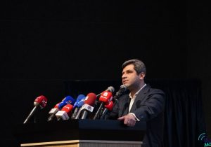 سهم بازار مالی از ارزش کل معاملات به ۴۱ درصد رسید/ ۲۹ تن موجودی نقره در خزانه بورس کالا/ پس از نقره، صندوق مس هم رونمایی خواهد شد