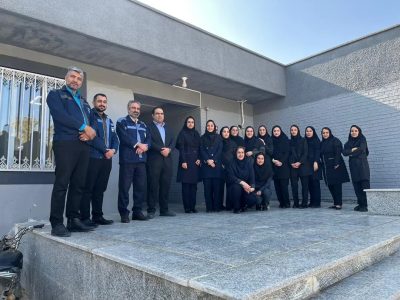 تقدیر از بانوان شرکت فولاد آلیاژی مرکزی بافق به مناسبت ولادت حضرت زهرا(س) و روز زن