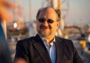 شریعتمداری: هلدینگ خلیج‌فارس ۱۰۰ درصد تعهدات ارزی خود را انجام داده است