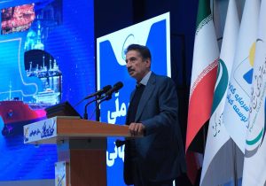 مهدوی ابهری در مراسم افتتاحیه سومین رویداد ایران پتروکم: با نقشی که پتروشیمی در شرایط حساس امروز در ارزآوری و صادرات دارد، نباید بدان کم‌اعتنایی شود