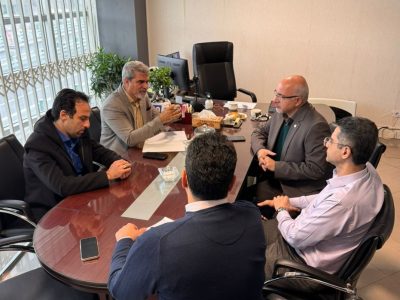 نشست مشترک بانک صنعت و معدن و پارک علم و فناوری دانشگاه سمنان برای معرفی محصولات نوین تأمین مالی برگزار شد