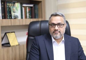 درج نماد سهام شرکت خمیرمایه و الکل رازی در فرابورس/ واگذاری بخشی از سهام شرکت به کارکنان
