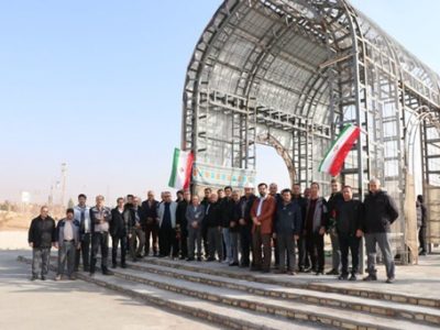 مراسم گرامیداشت آغاز دهه مبارک فجر در شرکت آلومینای ایران و تجدید میثاق کارکنان با آرمانهای امام راحل (ره)