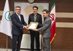 تغییرات مدیریتی در شعب زنجان و قزوین بیمه البرز؛ تأکید بر توسعه بازار دیجیتال و غنی سازی شغلی