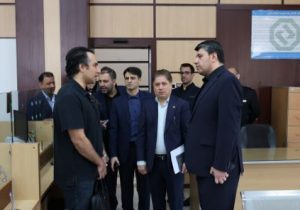بازدید مدیرعامل از نحوه فعالیت شعبه کشیک مرکزی بانک توسعه صادرات ایران