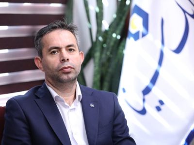 بازدید معاون بازاریابی و امور شعب بانک سینا از برخی شعب کشیک شرق تهران و گفتگو با کارکنان