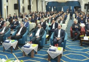 همایش سراسری مدیران بانک قرض‌الحسنه مهر ایران برگزار شد