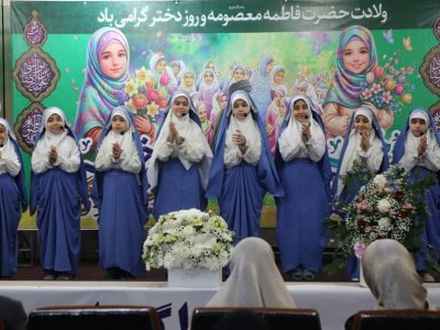 با رویکرد حمایتی از نخبگان و استعدادهای نوجوان حمایت می‌کنیم