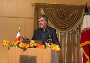مشتری‌ مداری اولویت بیمه ایران