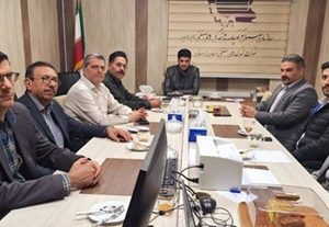 تقویت چتر حمایتی بیمه دی بر فراز صنایع کردستان؛ توافق برای ارتقای خدمات درمانی در شهرک‌های صنعتی