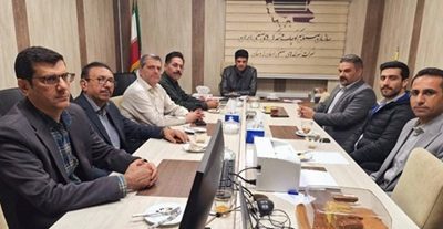 تقویت چتر حمایتی بیمه دی بر فراز صنایع کردستان؛ توافق برای ارتقای خدمات درمانی در شهرک‌های صنعتی