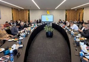 نشست کمیته مدیریت مشترک طرح توسعه میدان‌های نفتی سپهر و جفیر برگزار شد