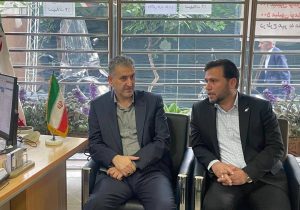 مدیرعامل بانک سرمایه به طور سرزده از شعبه میدان فاطمی و واحد مستقل ارزی غرب تهران بازدید کرد