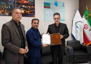 تقدیر بهزیستی کشور از مدیرعامل پتروشیمی ایلام