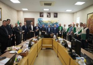 تکریم همکاران سادات و برگزاری جشن عید غدیر در بانک صنعت و معدن