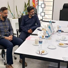 بازدید مدیرعامل بیمه دی از شعبه کاشان؛ تمرکز بر ارتقای عملکرد و تقویت تعاملات اجتماعی