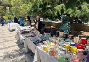 نمایش دست آفریده‌های بانوان کارآفرین در بوستان سلامت منطقه ۲
