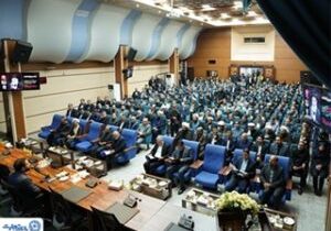 مراسم بزرگداشت «رهبر شهید انقلاب اسلامی» در بانک تجارت برگزار شد
