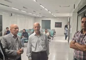 بازدید مدیر بیمه دی و مدیرکل صندوق بازنشستگی از مراکز درمانی کرمانشاه